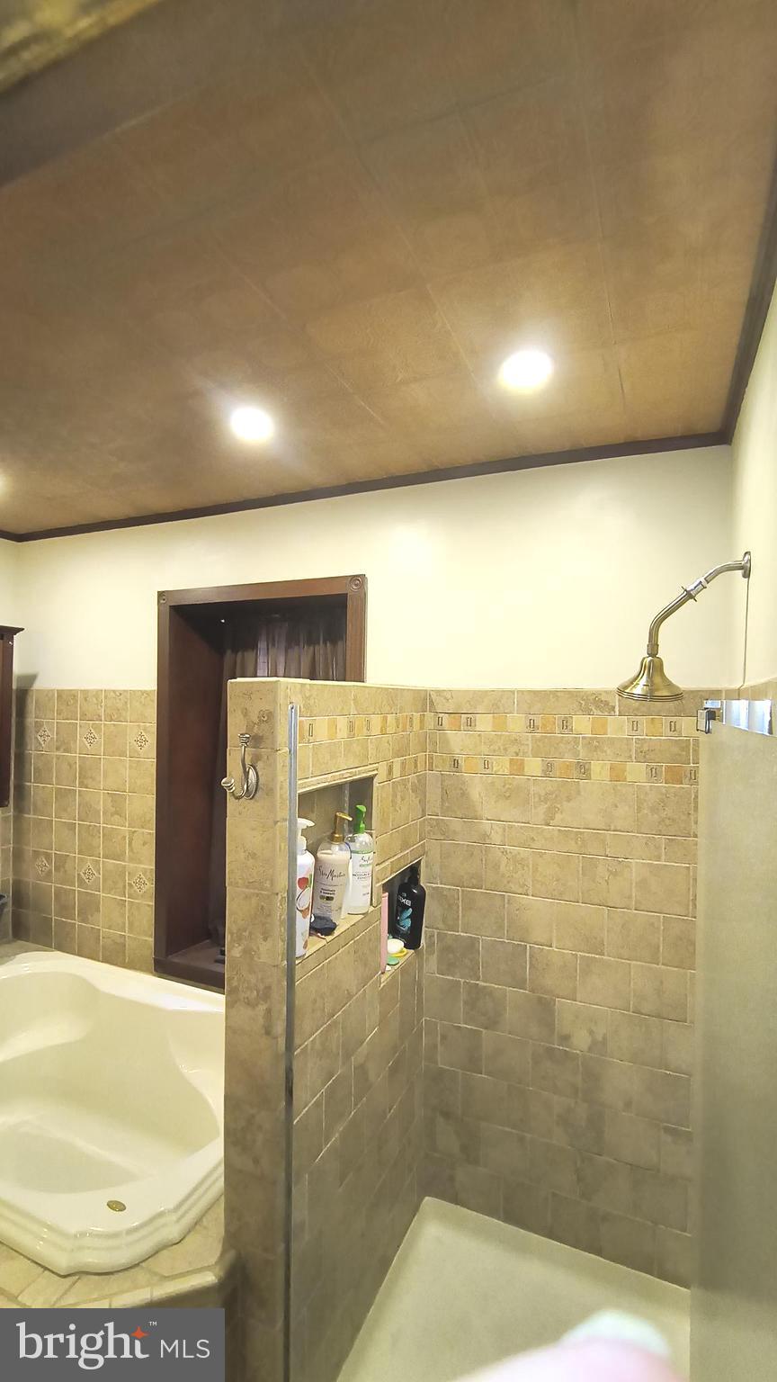 BURHOLME - Residential