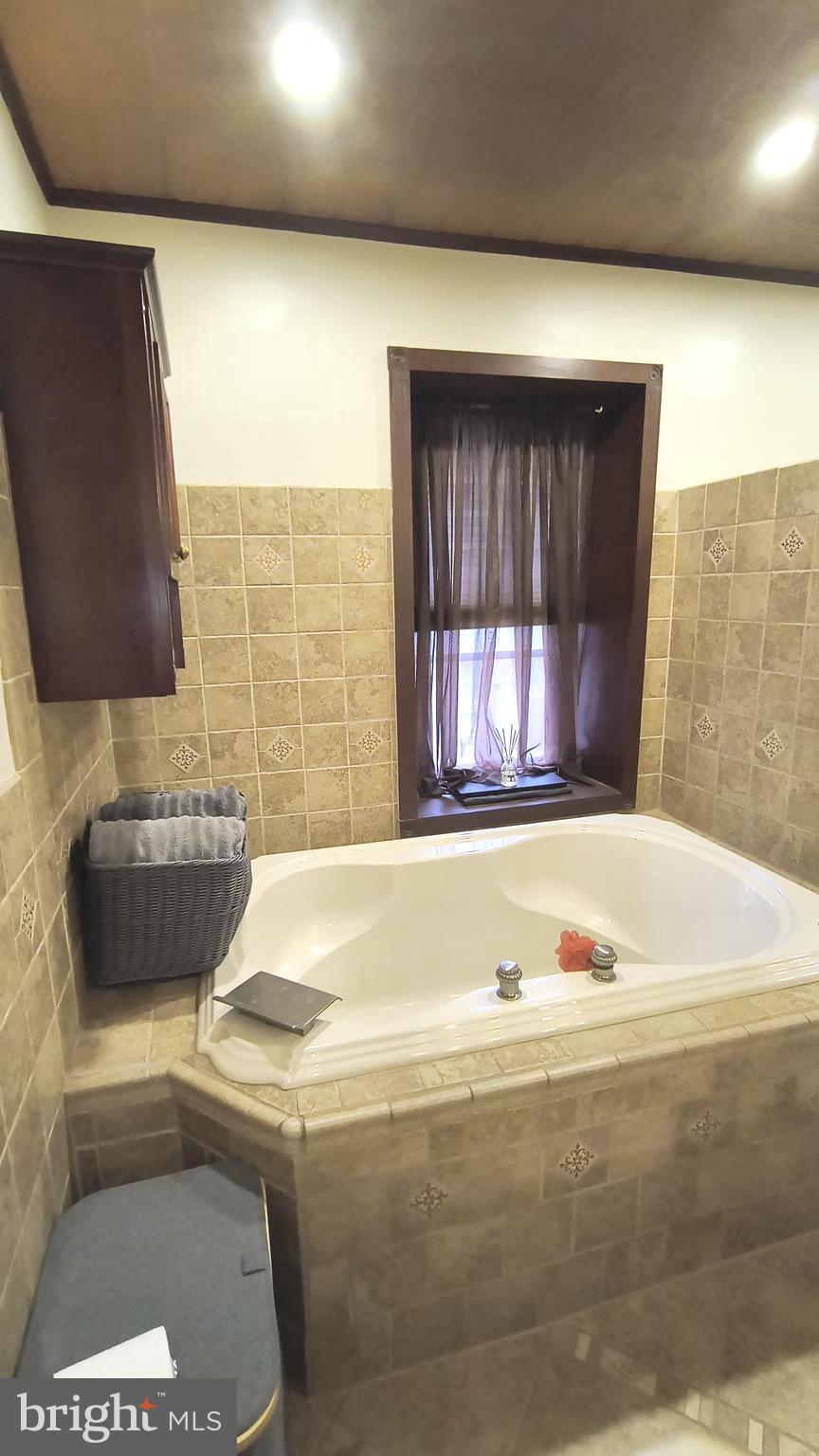 BURHOLME - Residential