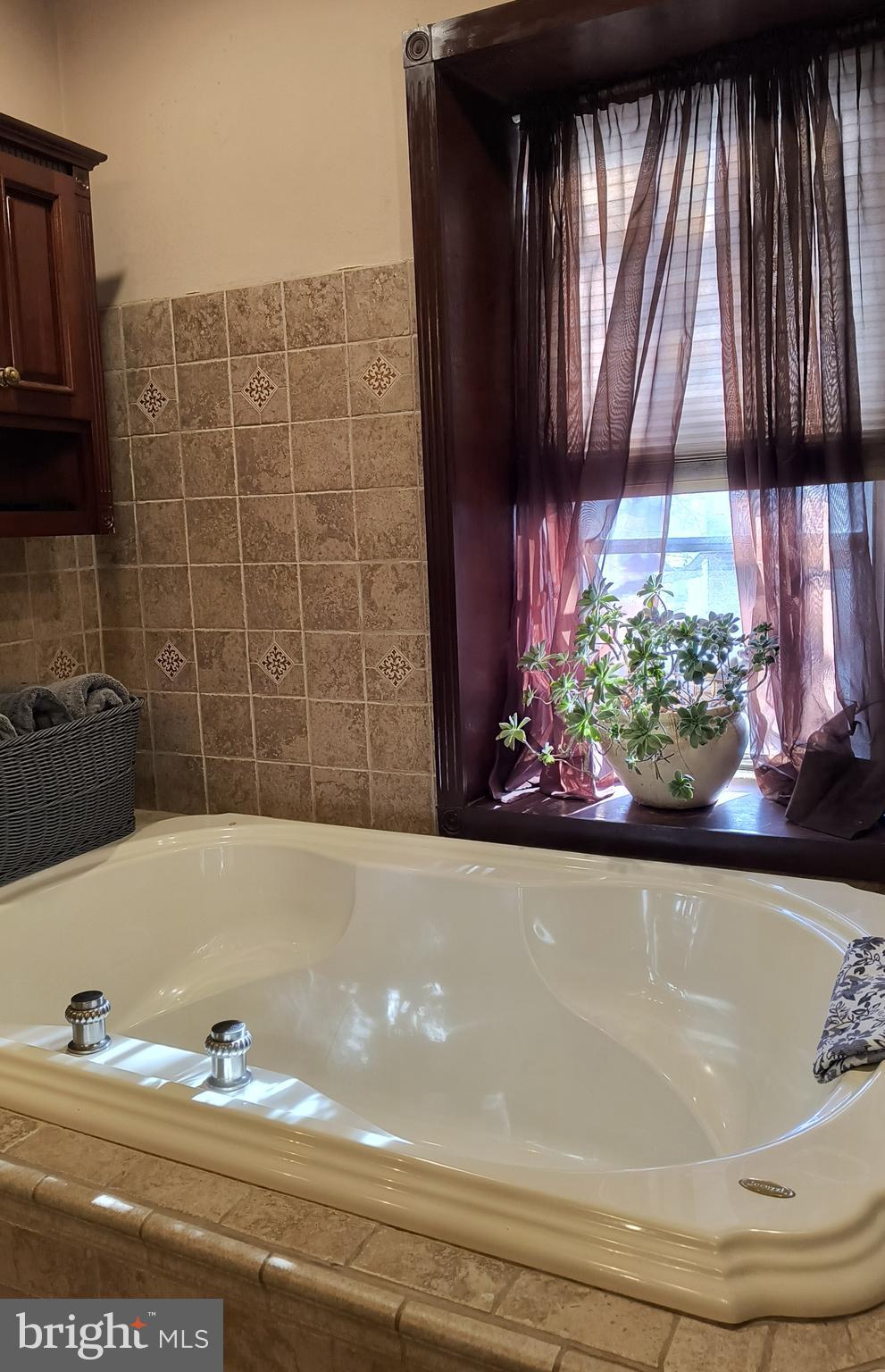 BURHOLME - Residential