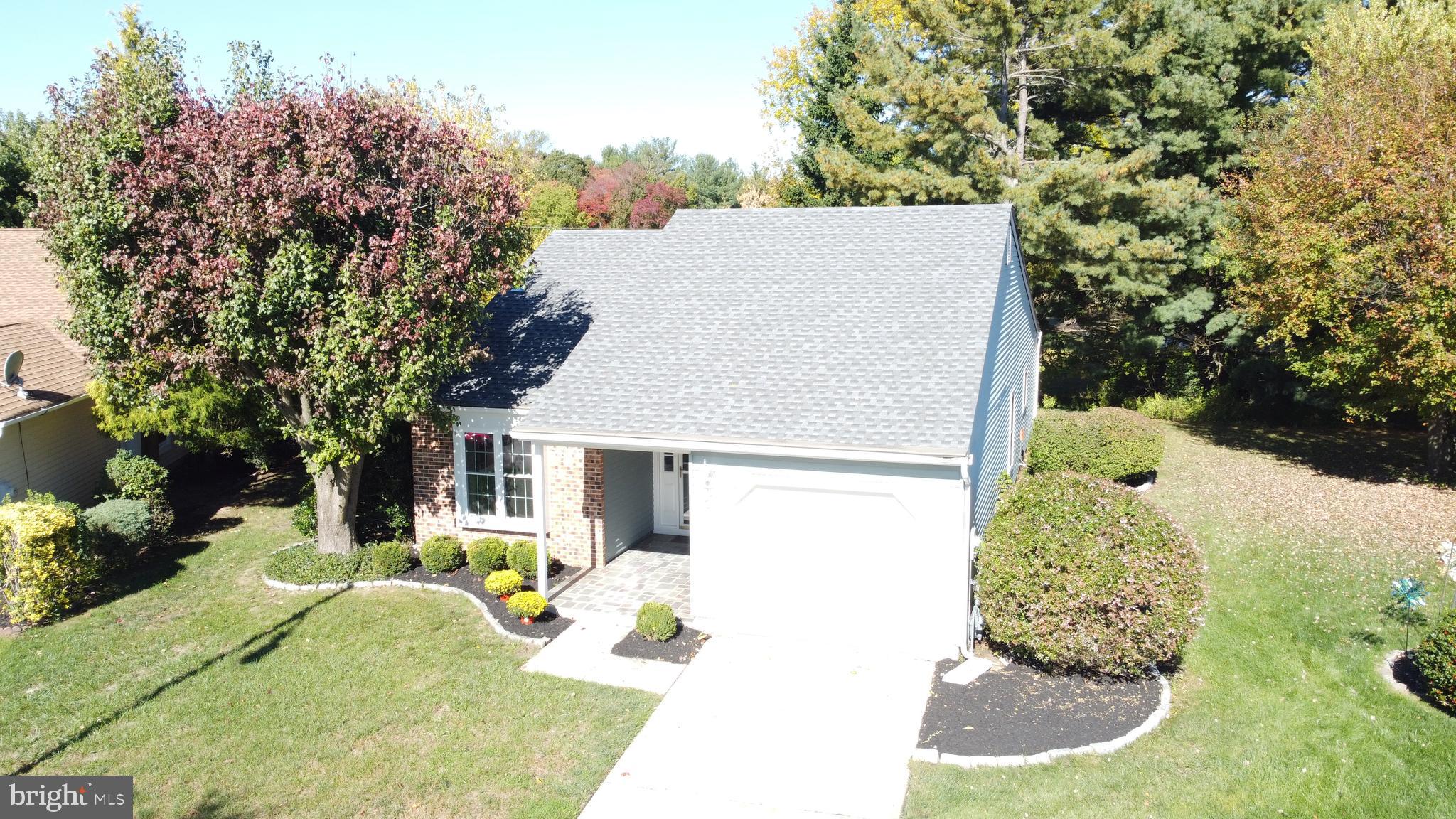 5 KESWICK COURT