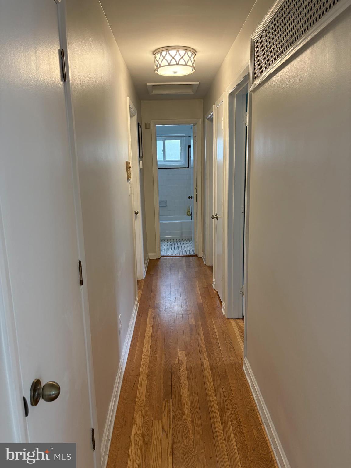 BROYHILL PARK - Residential Lease