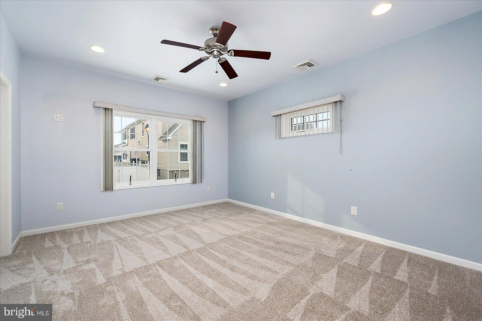 CAPE WINDSOR - Residential