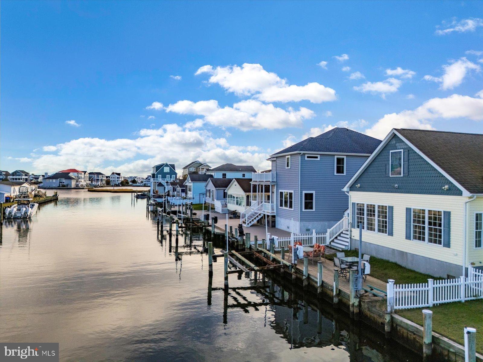 CAPE WINDSOR - Residential