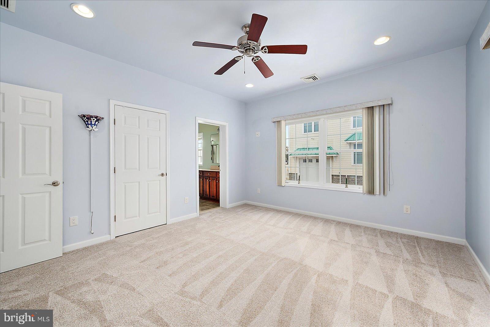 CAPE WINDSOR - Residential