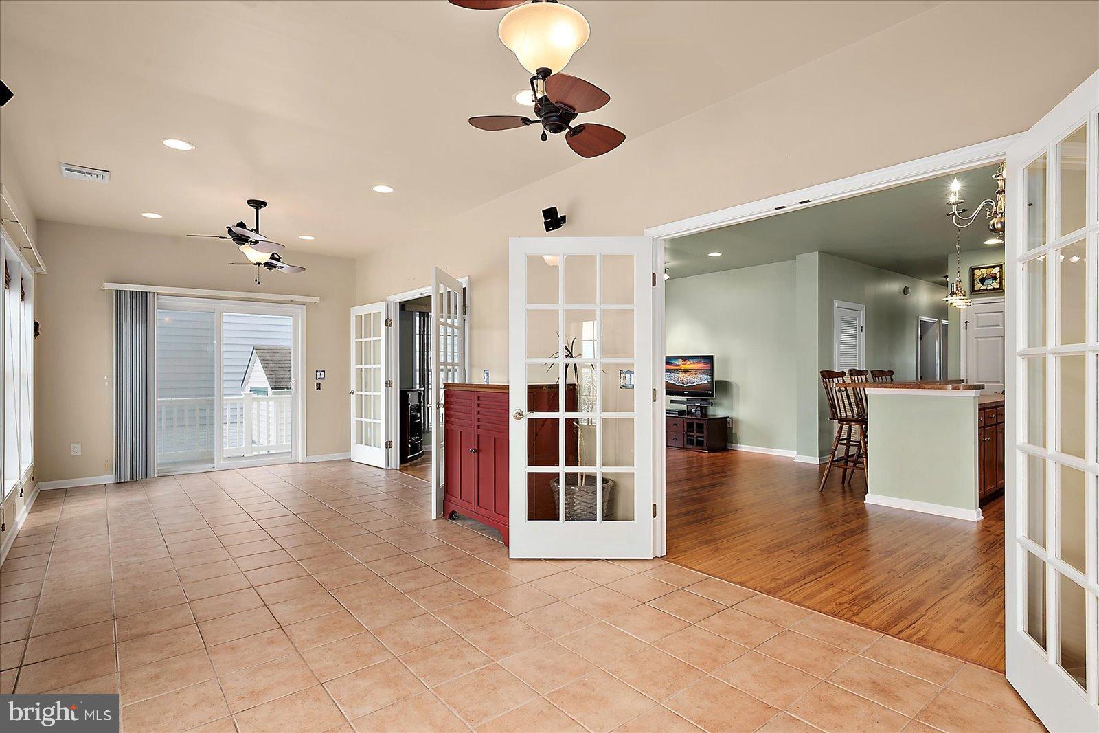 CAPE WINDSOR - Residential