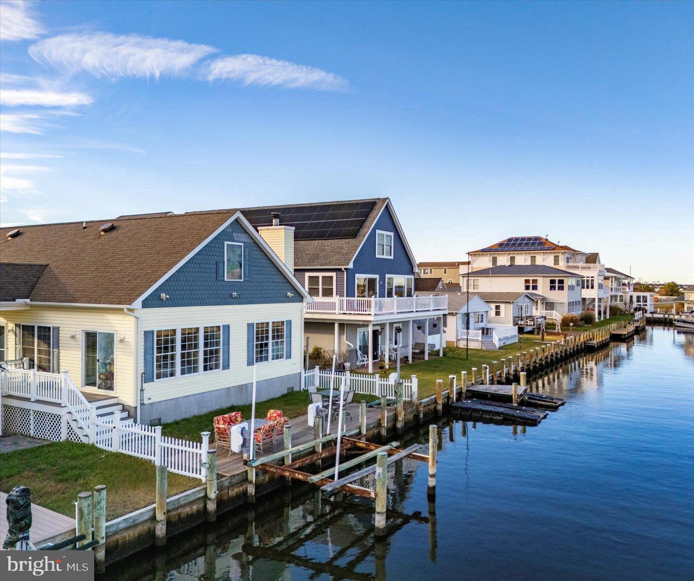 CAPE WINDSOR - Residential