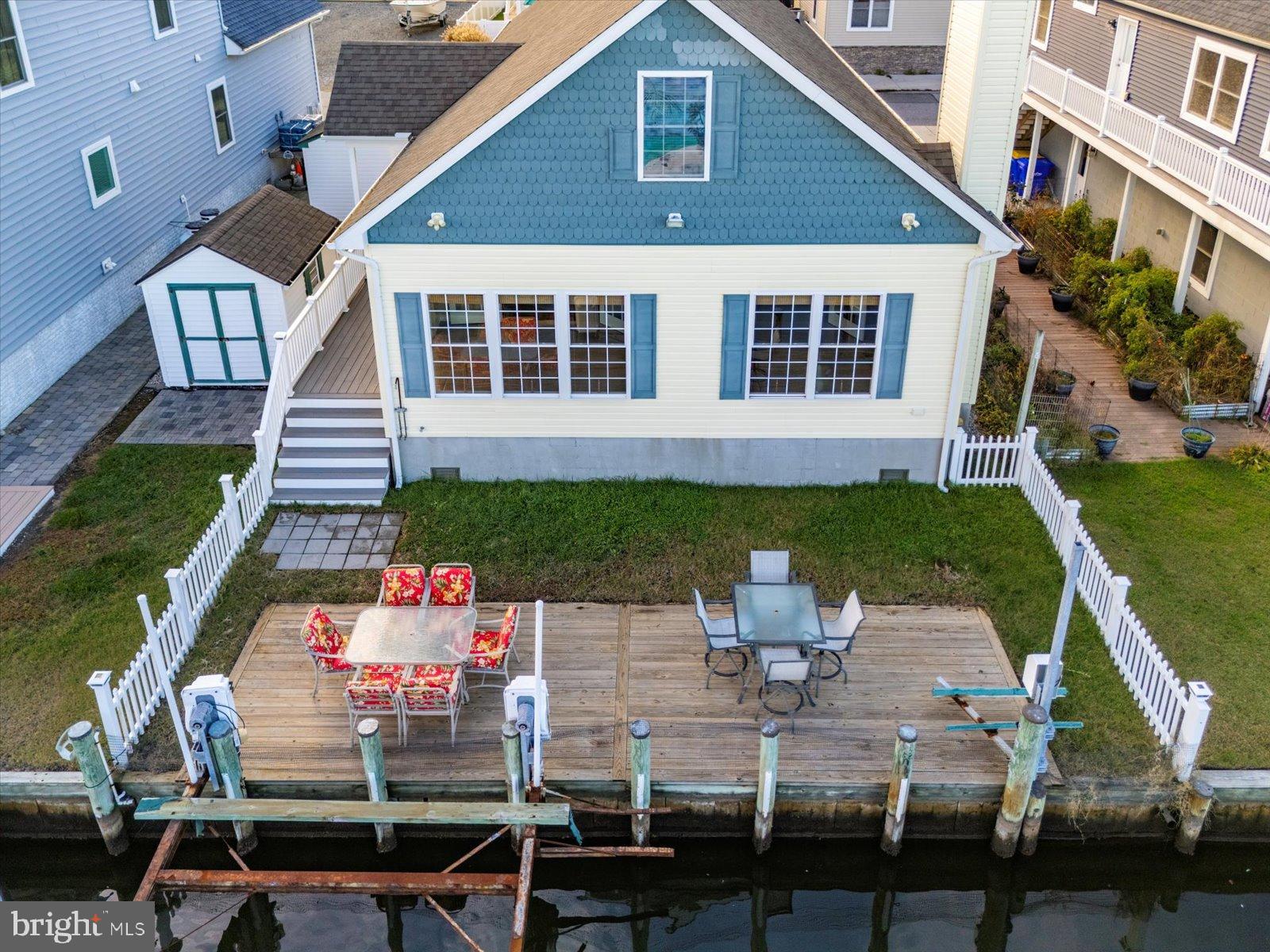 CAPE WINDSOR - Residential