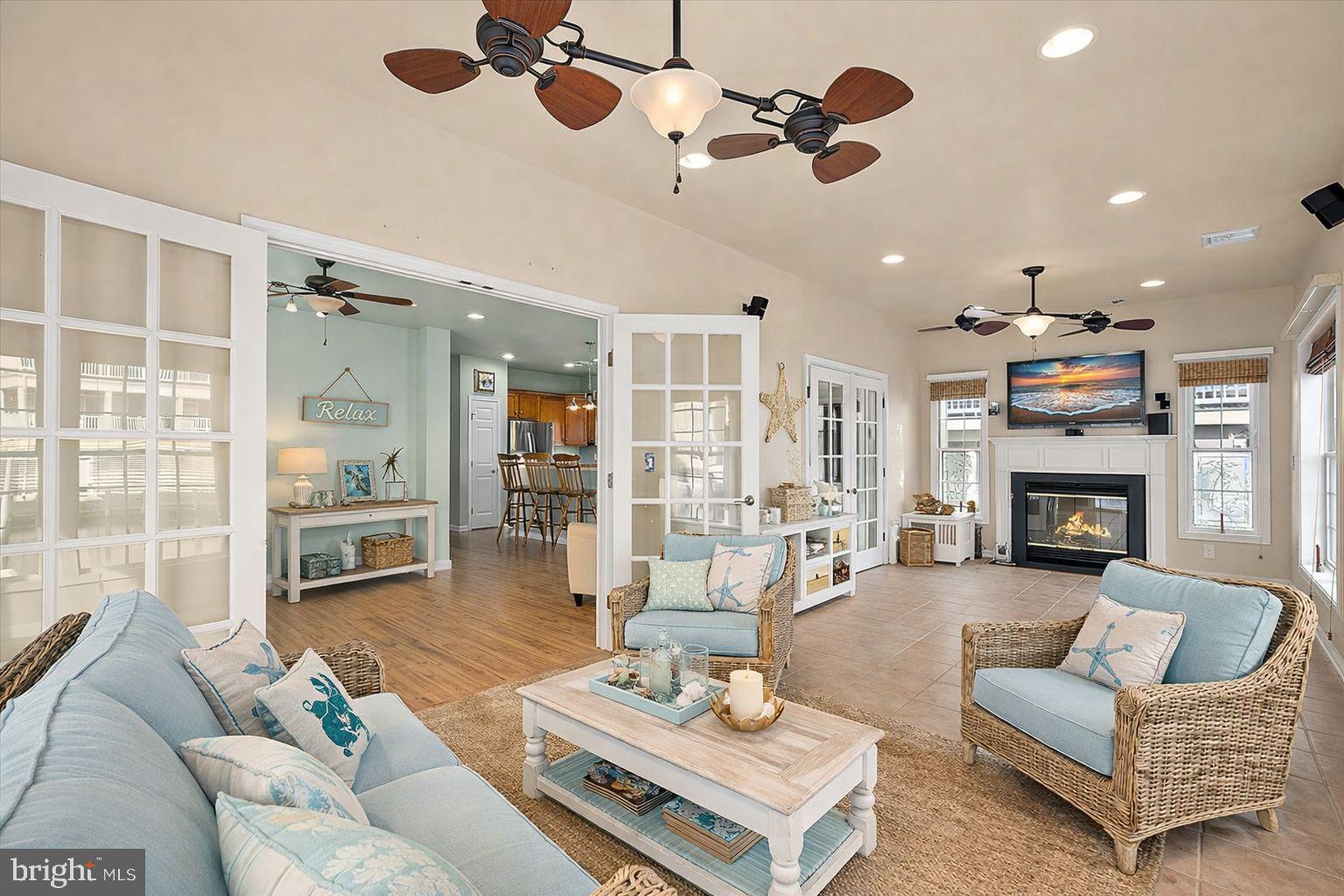 CAPE WINDSOR - Residential