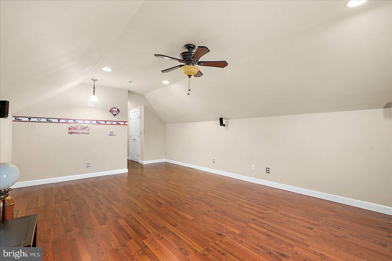 CAPE WINDSOR - Residential