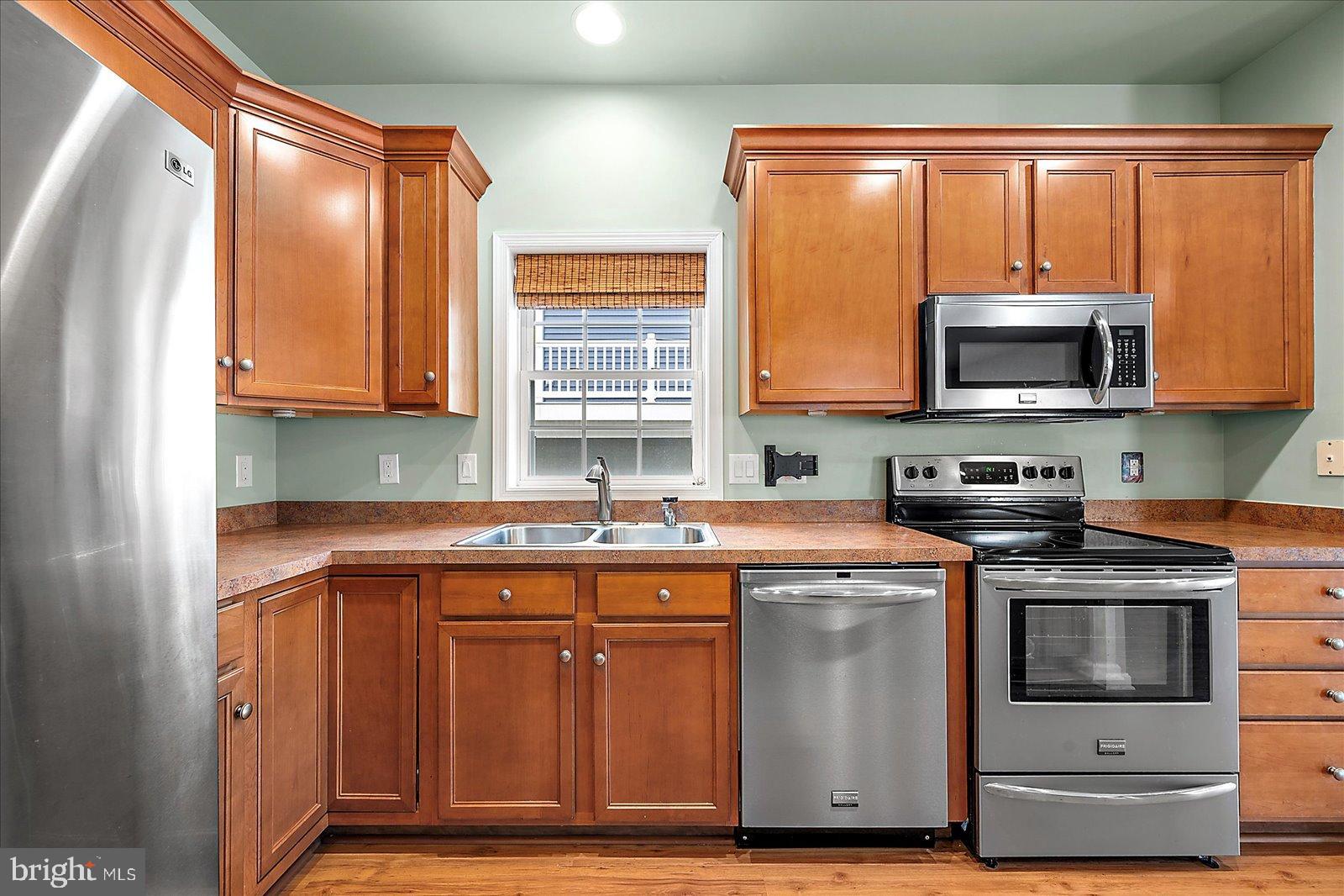 CAPE WINDSOR - Residential