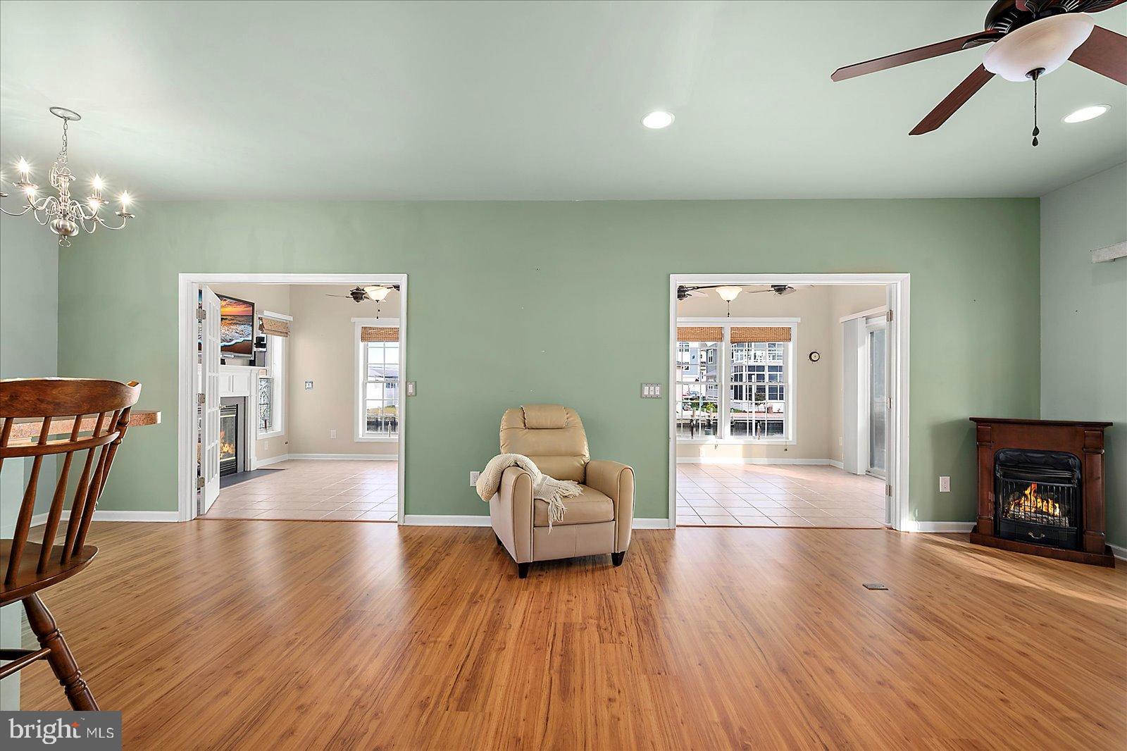 CAPE WINDSOR - Residential