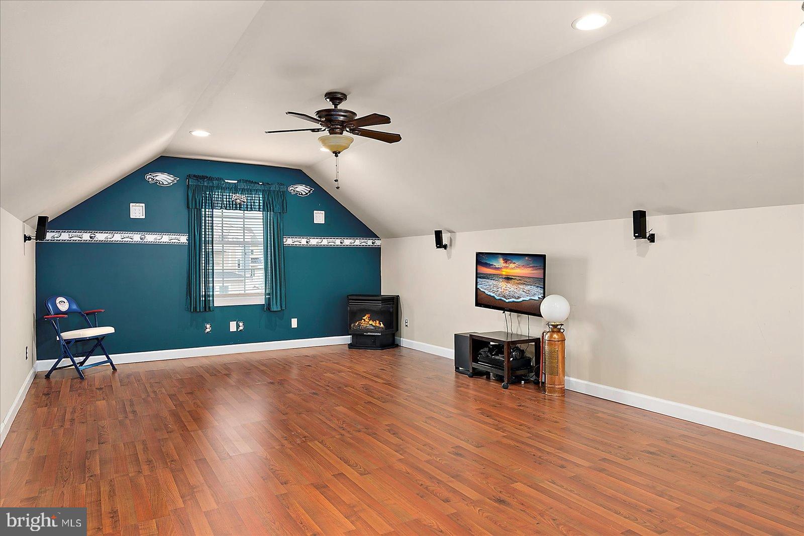 CAPE WINDSOR - Residential