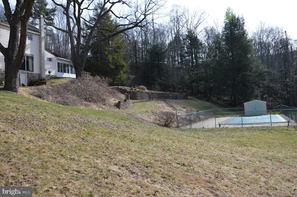 RINGTOWN - Residential