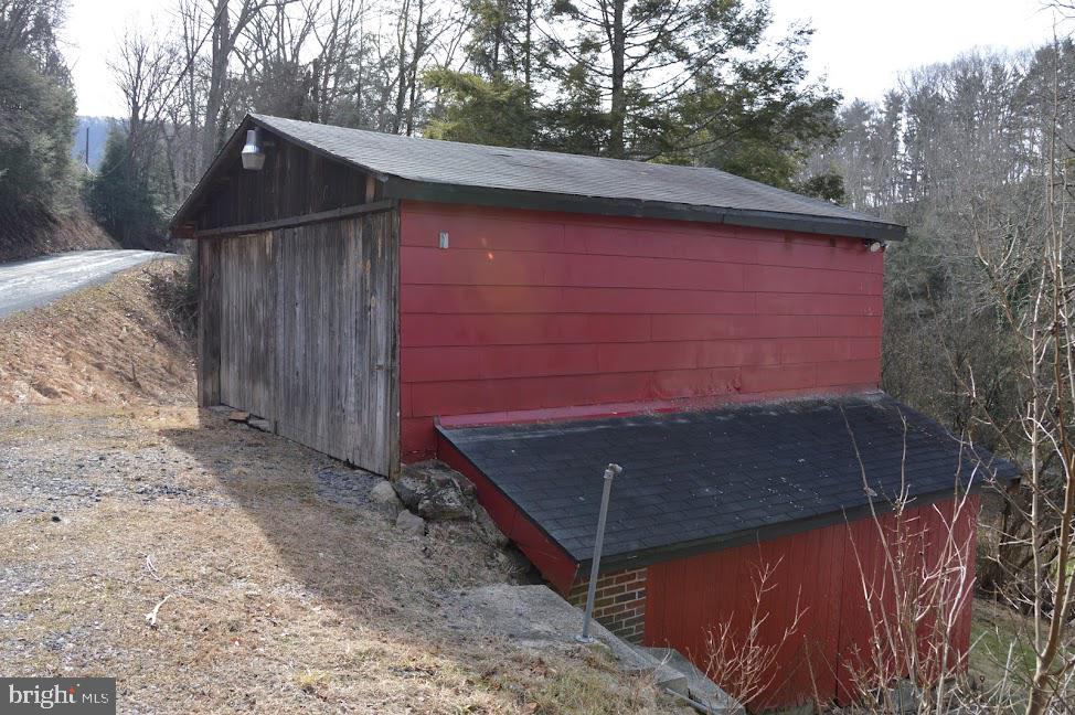 RINGTOWN - Residential