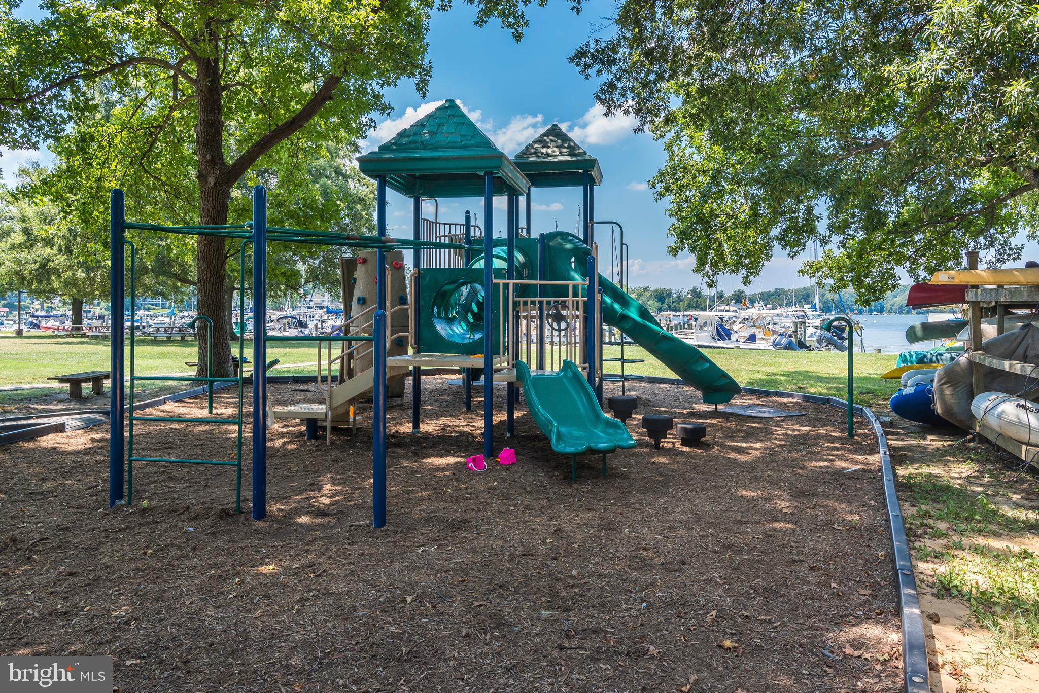 BAY RIDGE - Residential