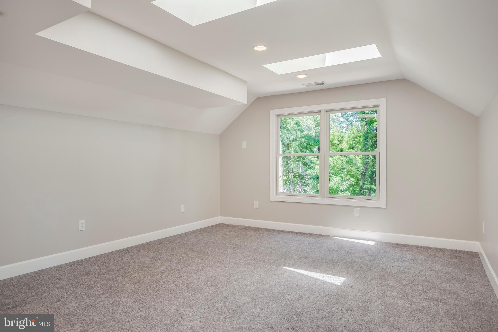 BAY RIDGE - Residential