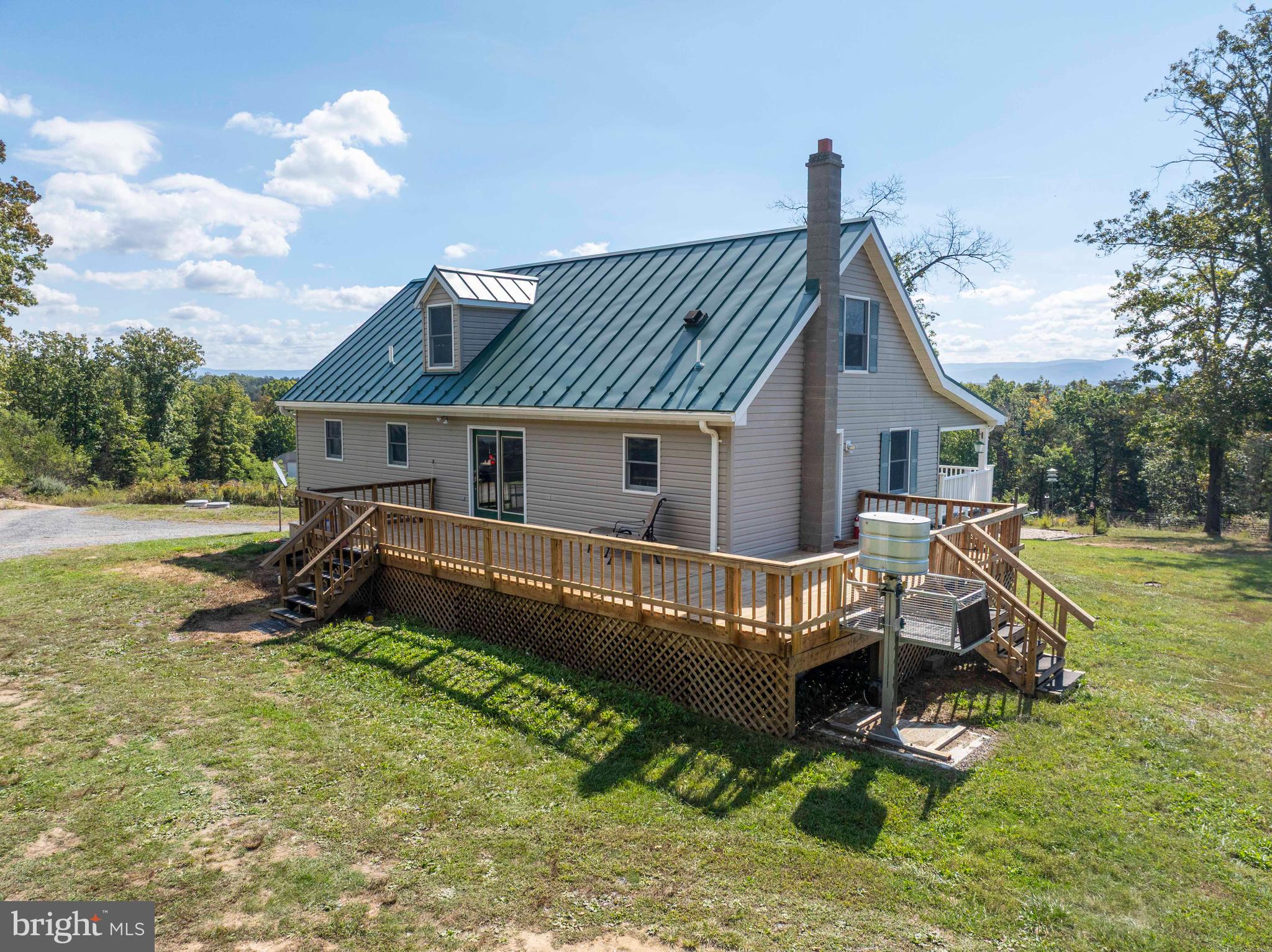 25 MCDANIEL LANE