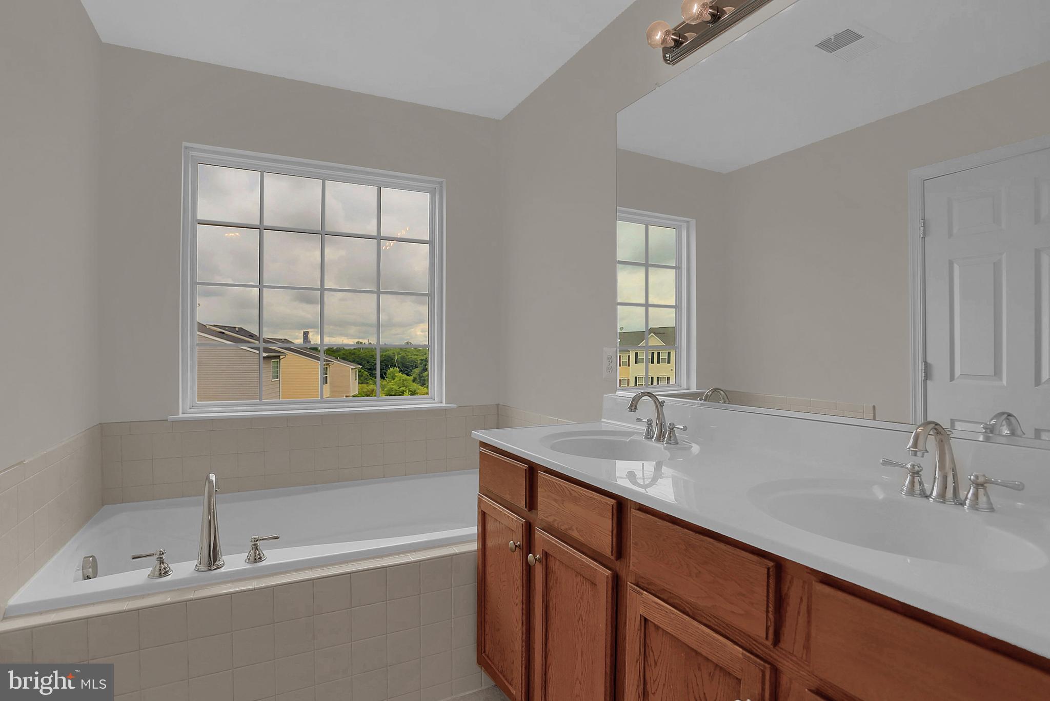 THE GALLERY - Residential