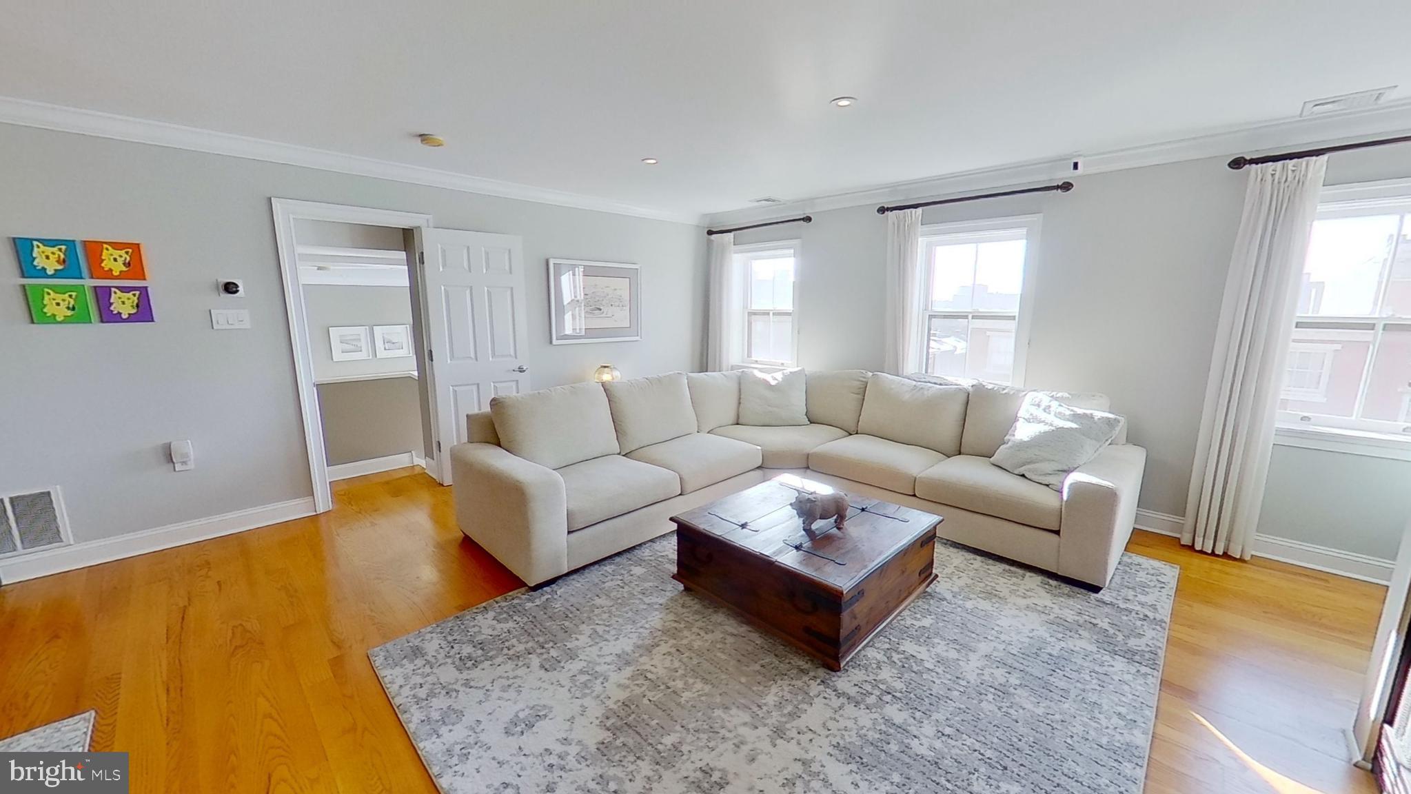 RITTENHOUSE SQUARE - Residential