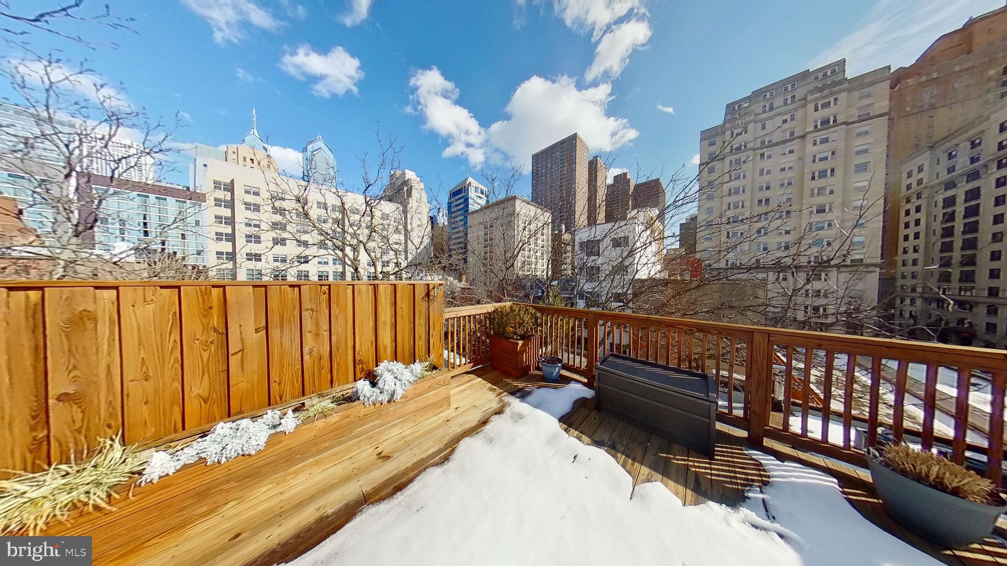 RITTENHOUSE SQUARE - Residential