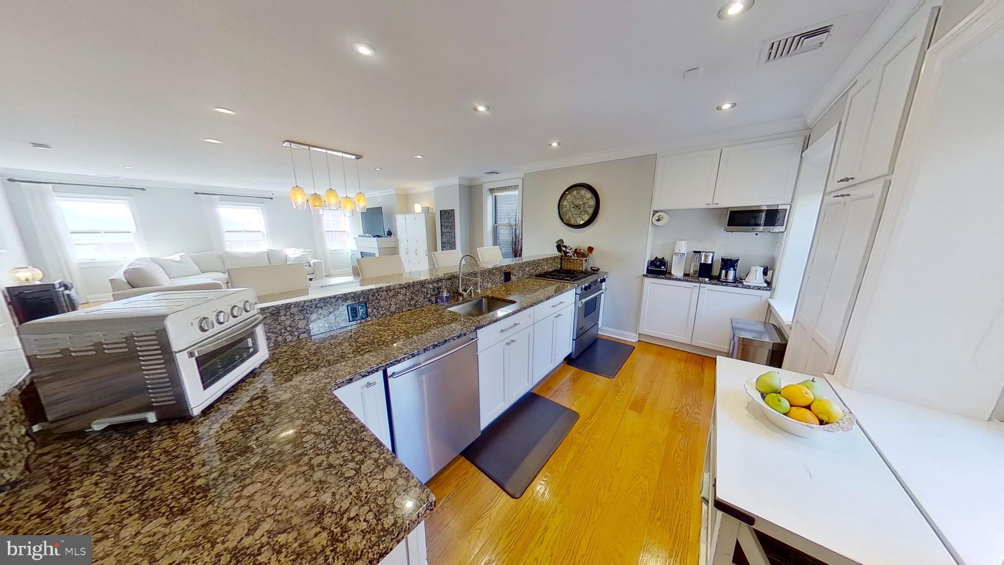 RITTENHOUSE SQUARE - Residential