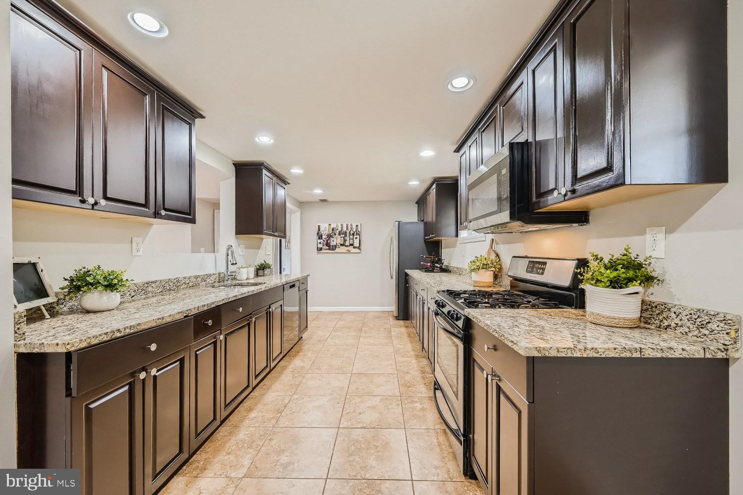 MEADOW DALE - Residential