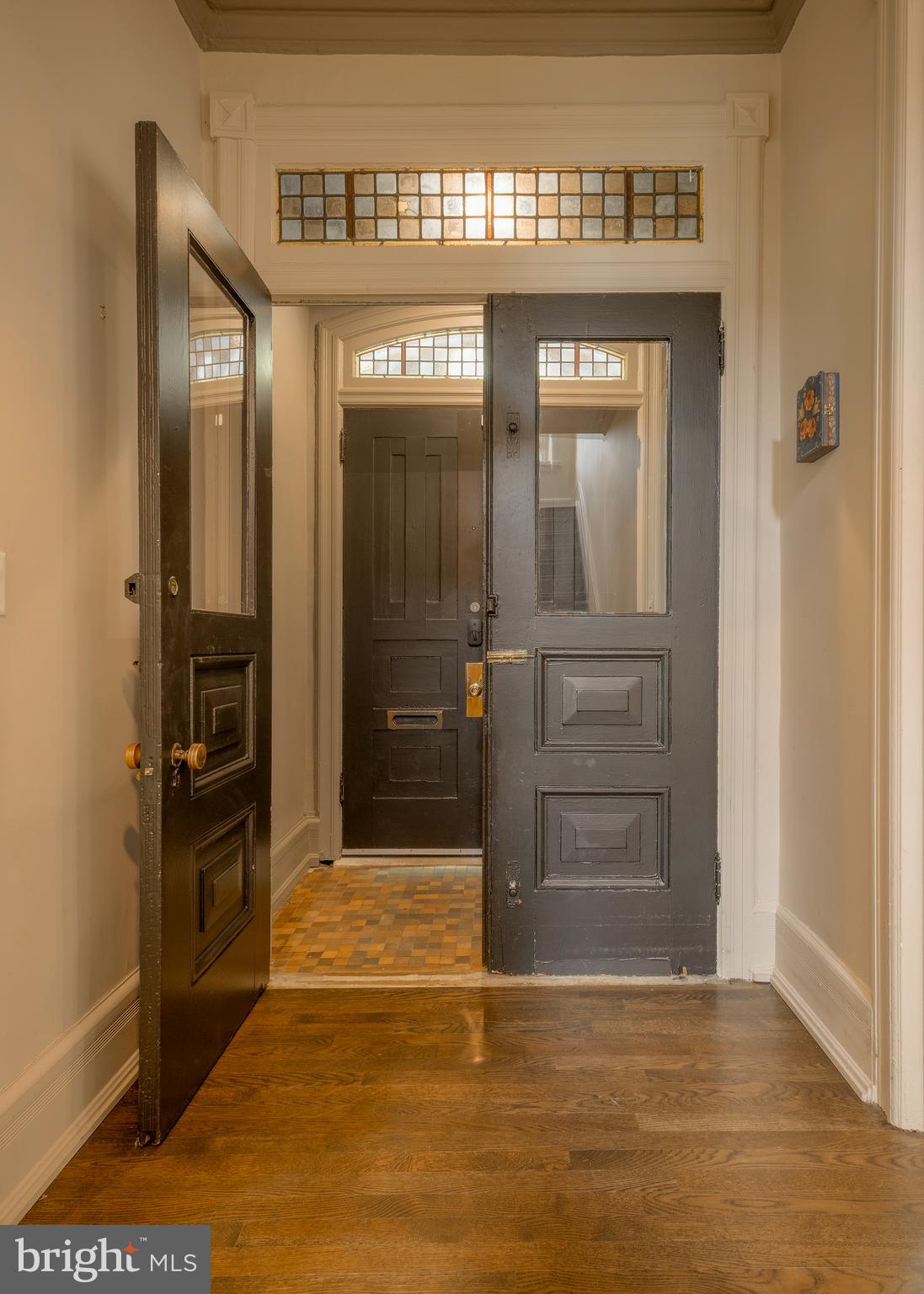 CHESTNUT HILL - Residential