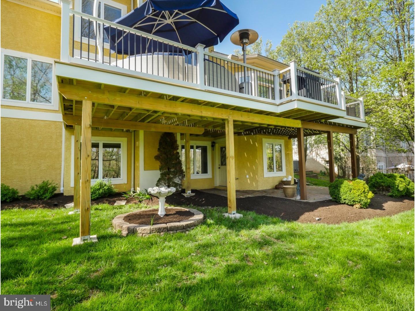 ESTS OF RIVERWOODS - Residential