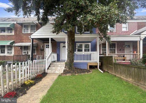 Townhouse For Sale - 1341 Cambria Street<br/> BALTIMORE, MD 21225