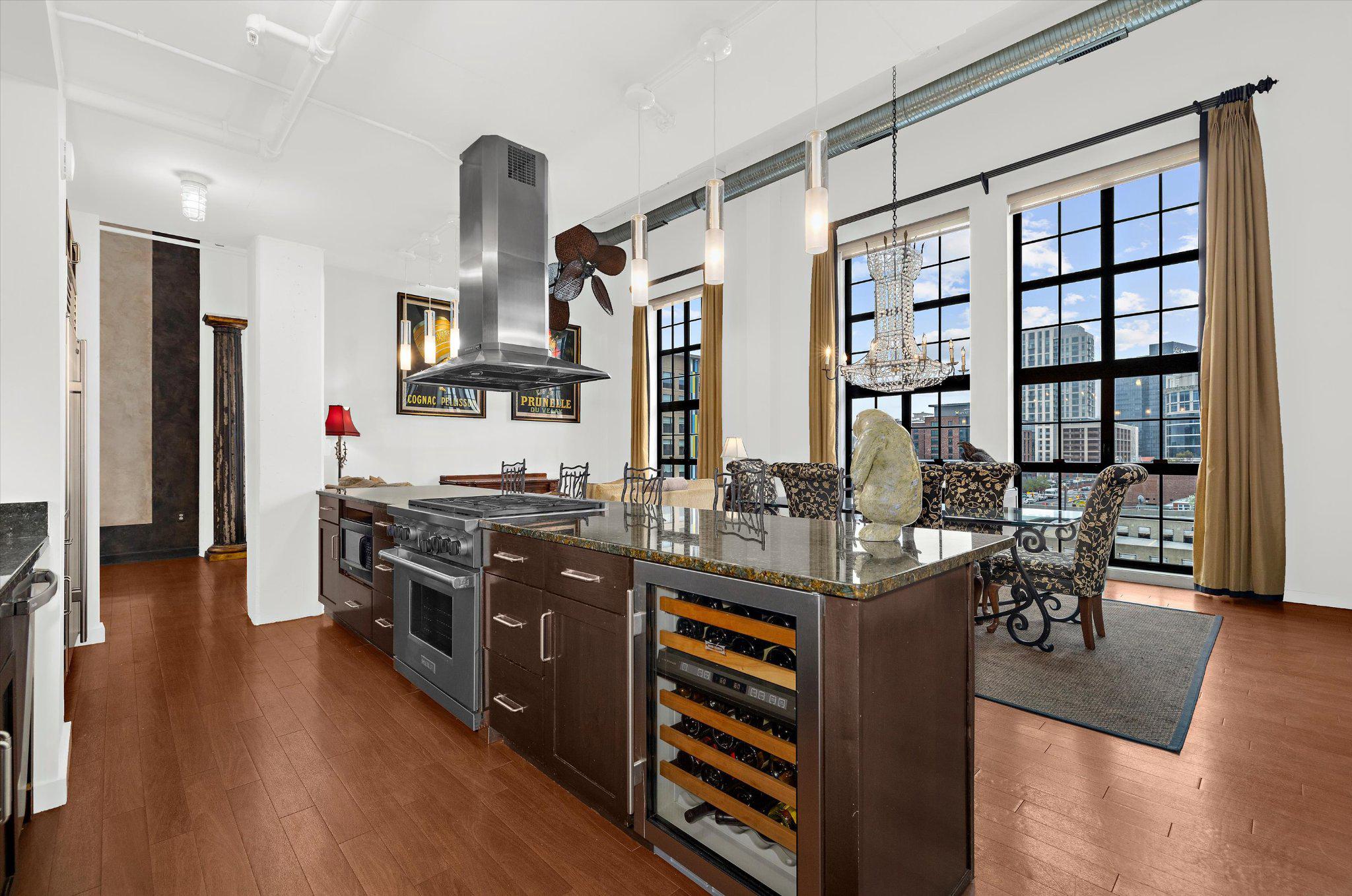 LITTLE ITALY - Residential