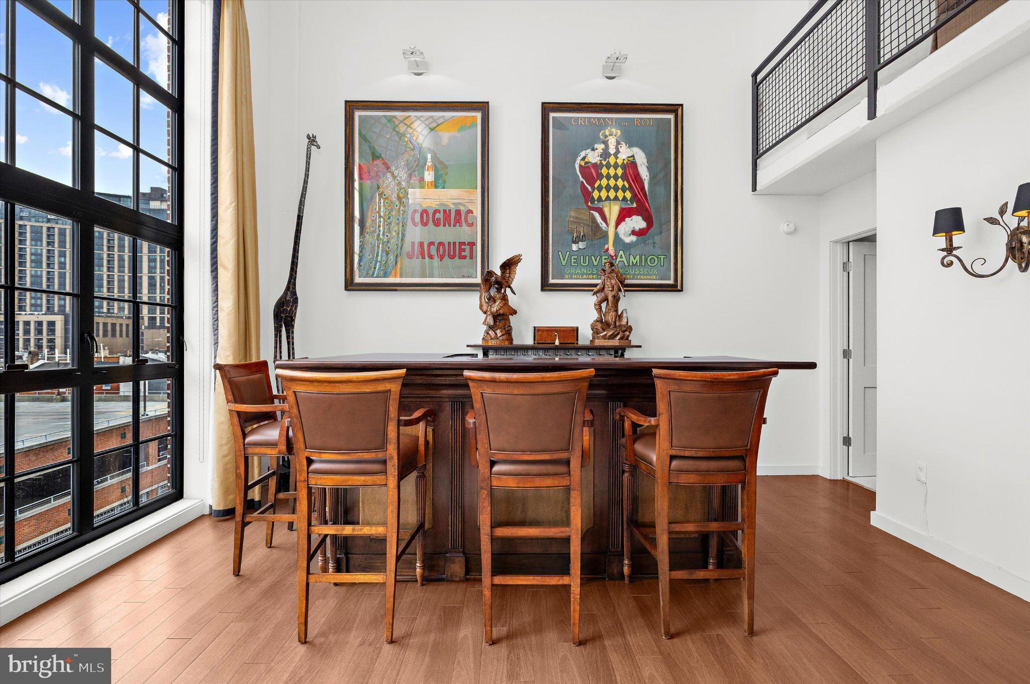 LITTLE ITALY - Residential