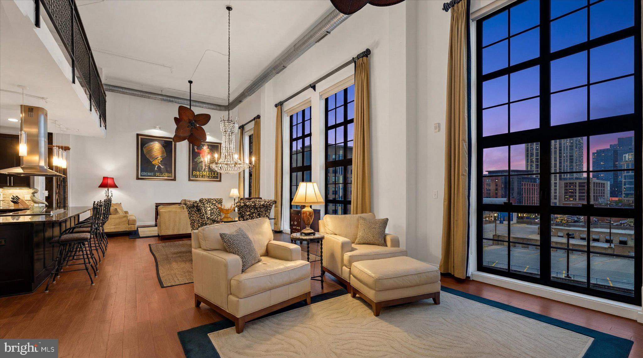 LITTLE ITALY - Residential