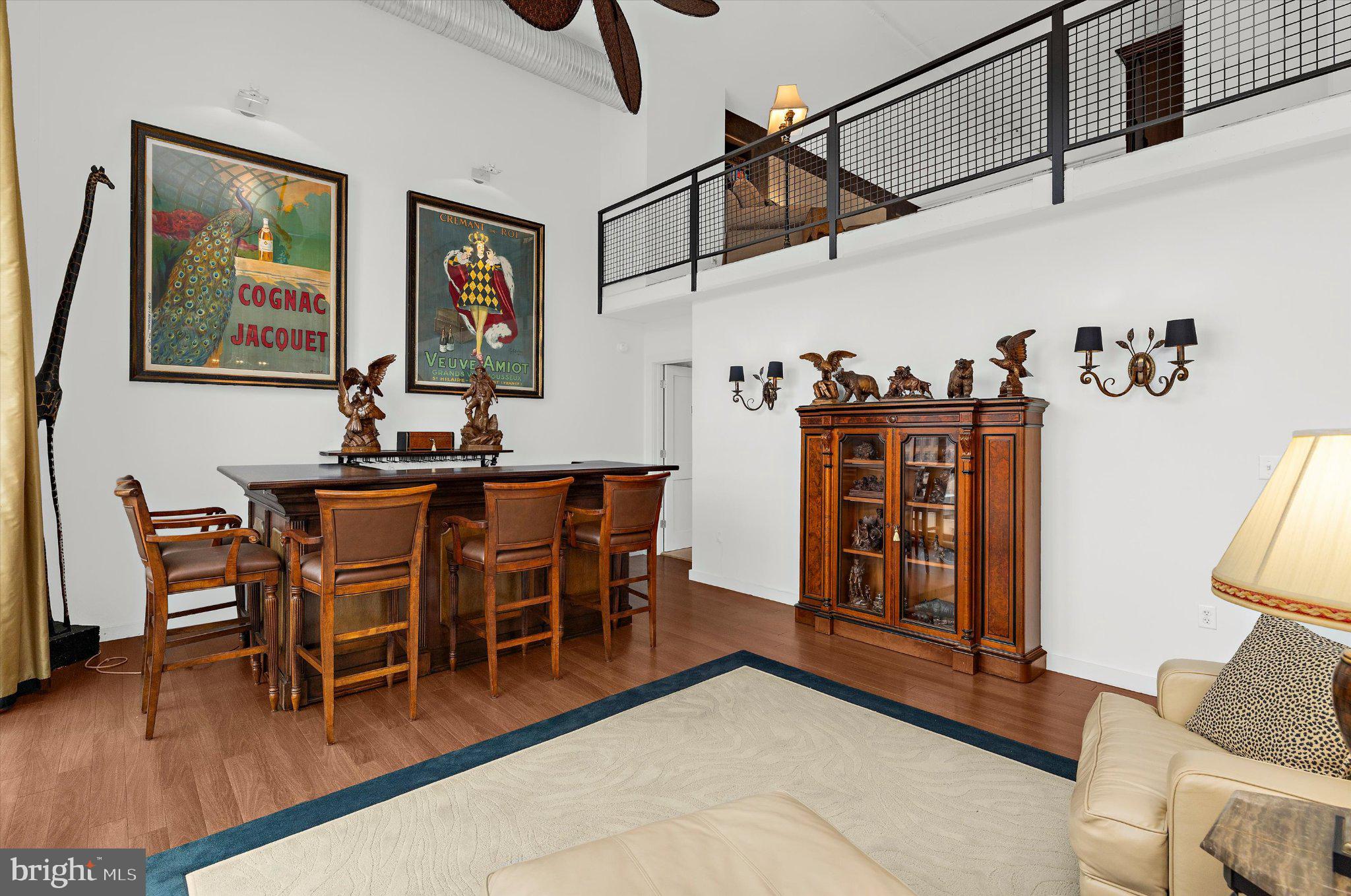 LITTLE ITALY - Residential