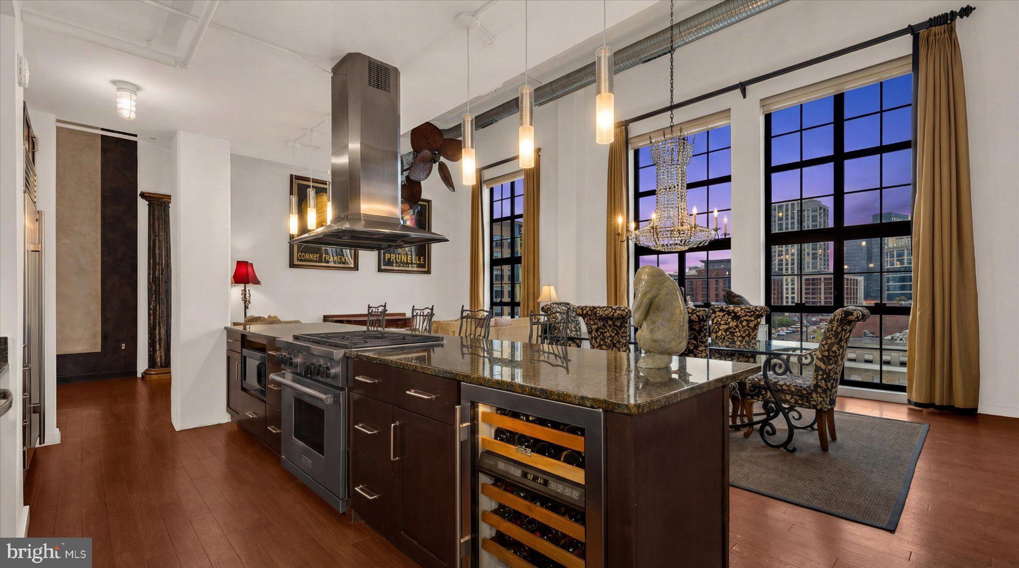 LITTLE ITALY - Residential