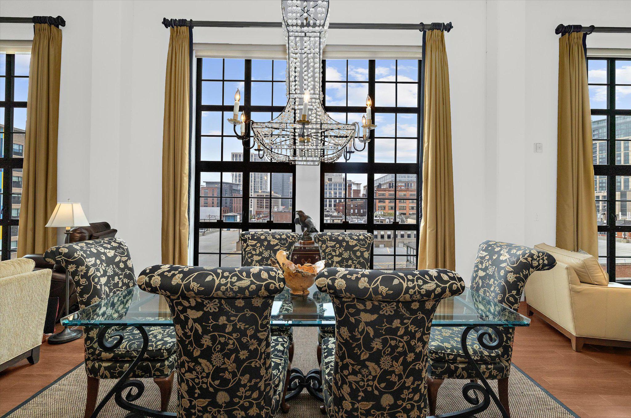 LITTLE ITALY - Residential