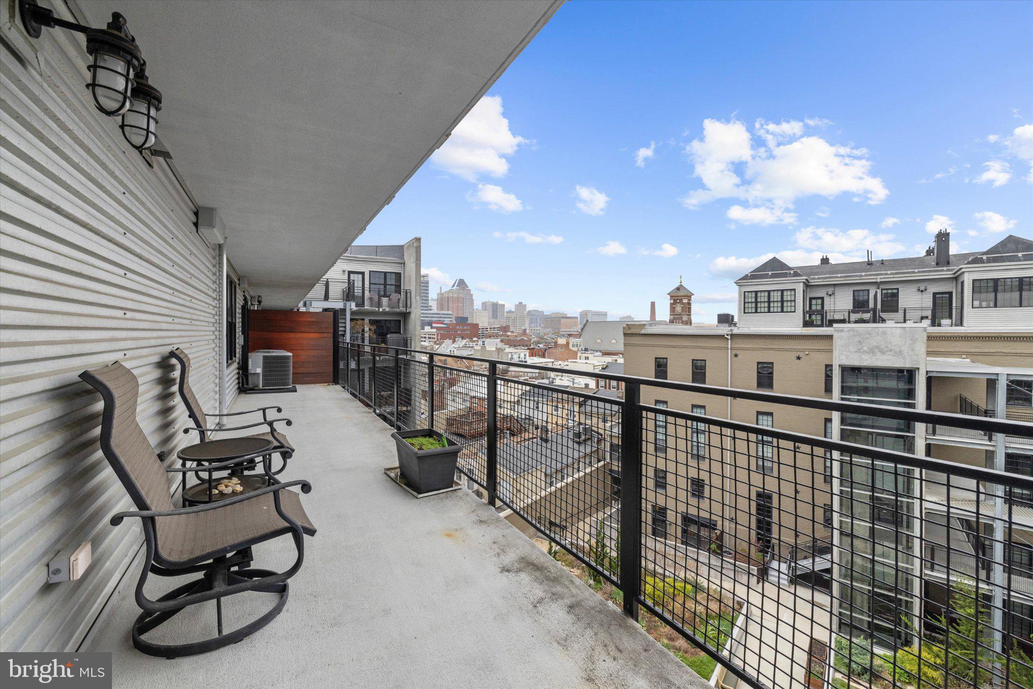 LITTLE ITALY - Residential