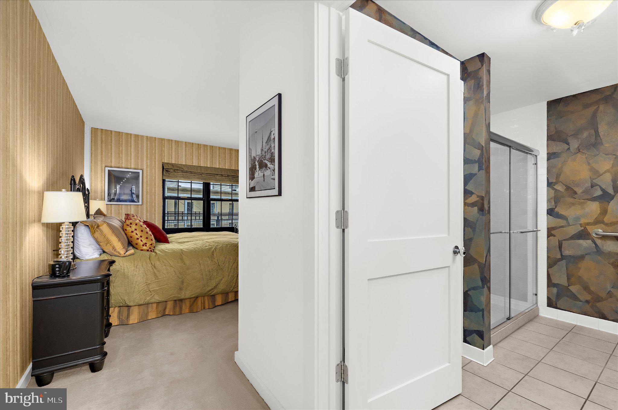 LITTLE ITALY - Residential