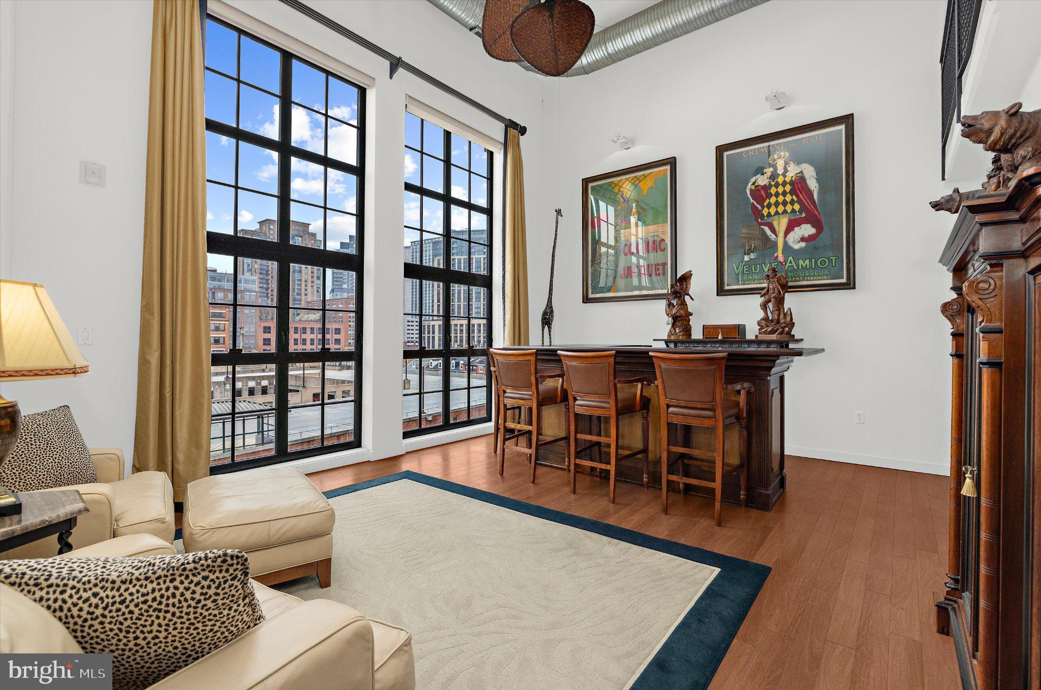 LITTLE ITALY - Residential