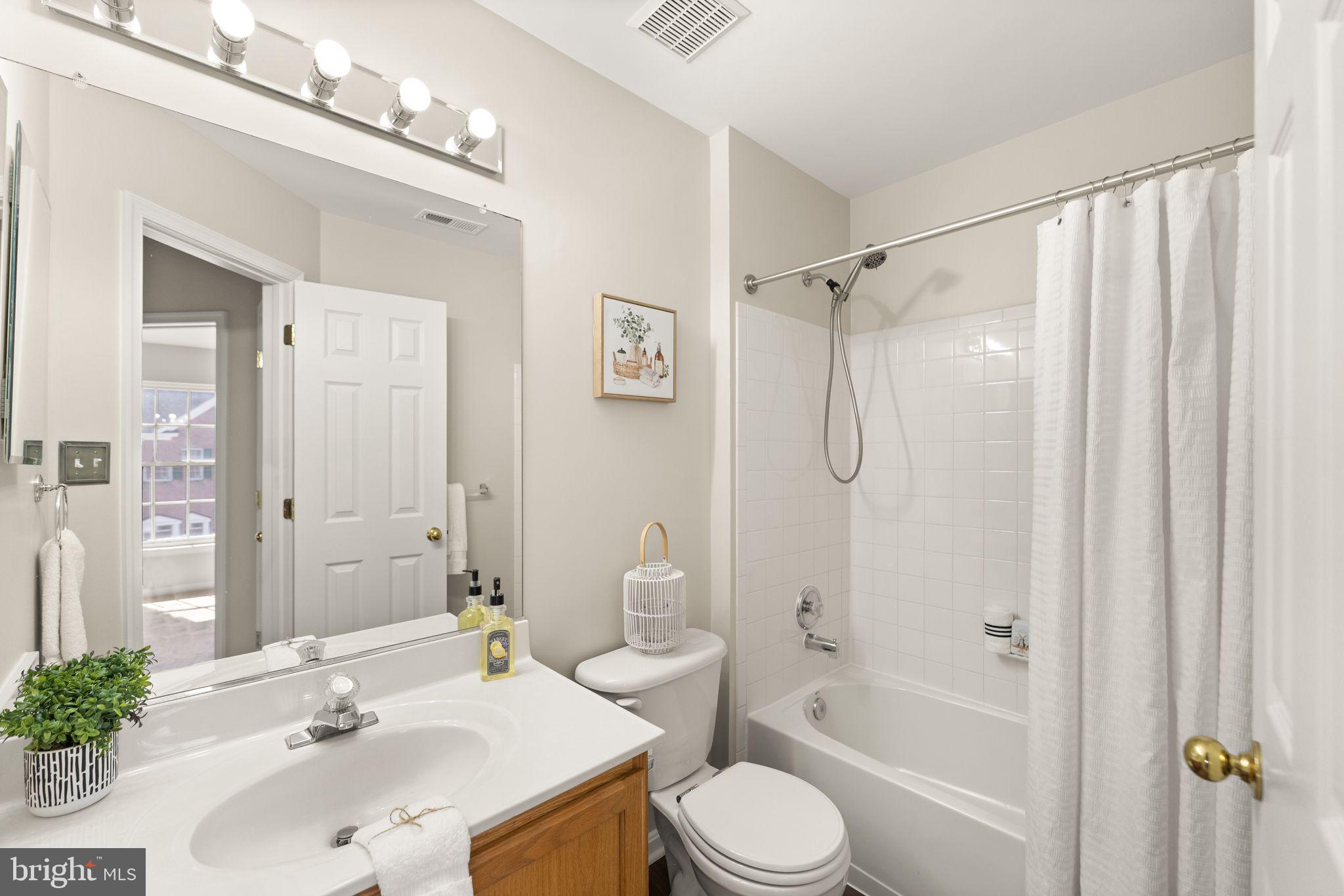 PIEDMONT - Residential