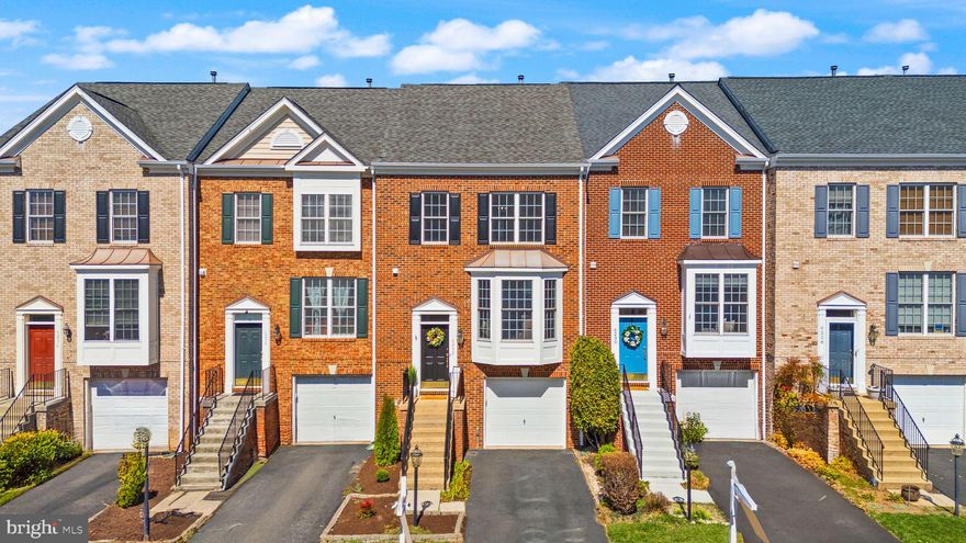 🏡 Welcome Home to Gated Piedmont in Haymarket, VA! 🏡

Step inside this beautifully updated townhome in the prestigious, and sought after gated community of PIEDMONT—where comfort, style, and convenience come together effortlessly! This is a very spacious 3-bedroom, 2.5-bathroom home completely MOVE-IN READY with brand-new LUXURY VINYL PLANK flooring on the main level, fresh, PROFESSIONALLY PAINTED throughout, and plush NEW CARPET upstairs and in the finished basement.

The OPEN CONCEPT main level is perfect for entertaining, featuring a sunlit living and dining area that flows seamlessly into the HUGE KITCHEN—a chef’s dream! With stainless steel appliances, and plenty of countertop space, cooking and hosting will be a delight.

Upstairs, retreat to the stunning primary suite with a generous WALK-IN CLOSET and a private ensuite bathroom, creating the perfect place to unwind. Need even more space? The fully finished basement offers endless possibilities—home office, gym, media room, or play area!

Outside, enjoy your morning coffee or an evening sunset on the EXPANSIVE Trex composite deck overlooking open community green space—with BREATHTAKING views of the Blue Ridge Mountains.

Located in one of the most prestigious communities in Prince William County, where you can enjoy exclusive amenities including a championship 18 hole professional GOLF COURSE ( memberships available), 3 swimming pools, fitness center with dedicated classes, several play areas for the little ones, tennis/pickle ball courts, and miles and miles of walking trails throughout the community featuring ponds, common green spaces with views that are simply SPECTACULAR.   Additionally, you’re just minutes from major commuter routes (I-66, Rt. 15, Rt. 29), top-rated schools, shopping, dining, hospital, and even local wineries!

This is more than a home—it’s a lifestyle! Don’t miss your chance to make it yours. Schedule your tour today! 🏡✨