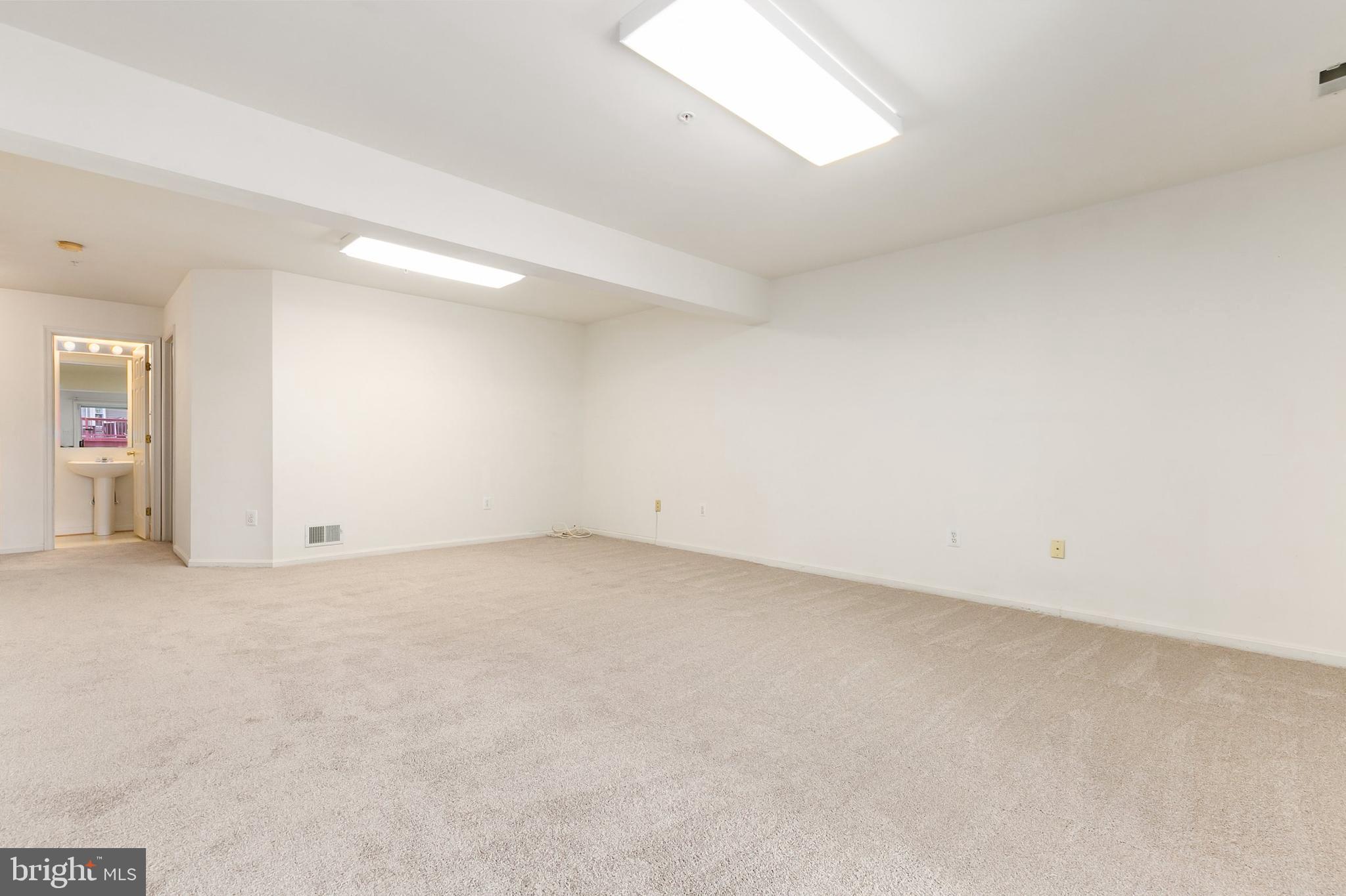 THE RIDINGS AT KENDALL RIDGE - Residential