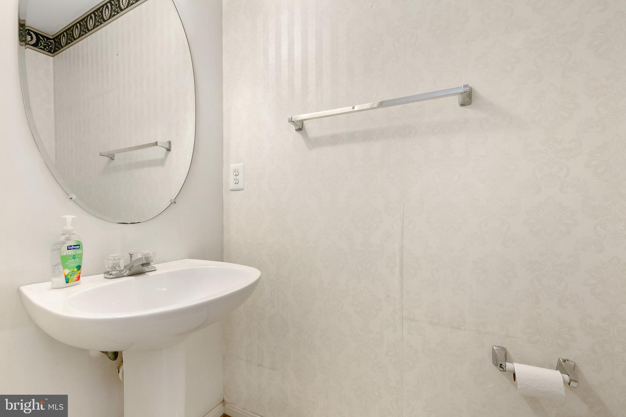 THE RIDINGS AT KENDALL RIDGE - Residential