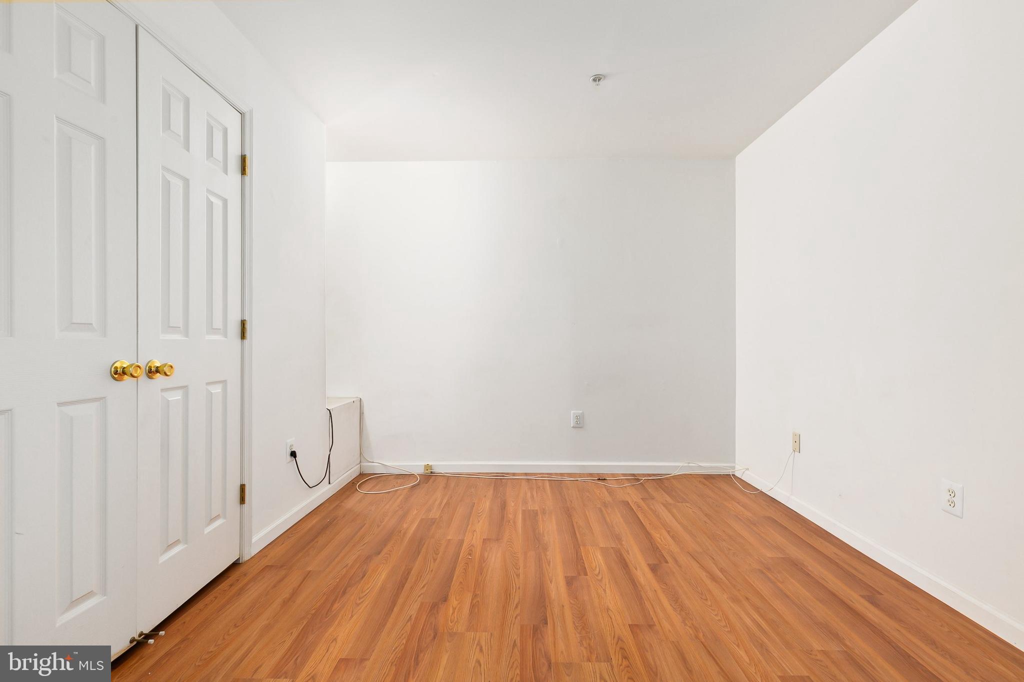 THE RIDINGS AT KENDALL RIDGE - Residential