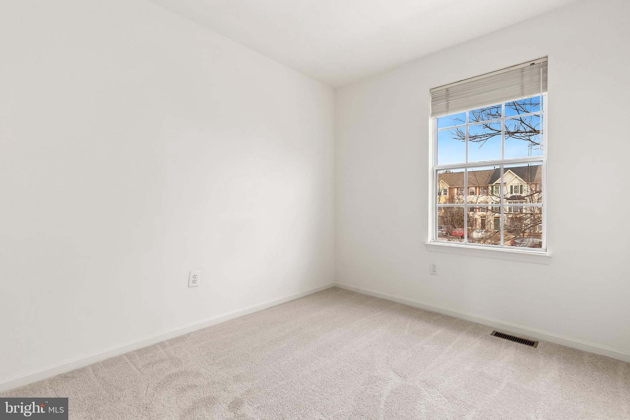 THE RIDINGS AT KENDALL RIDGE - Residential