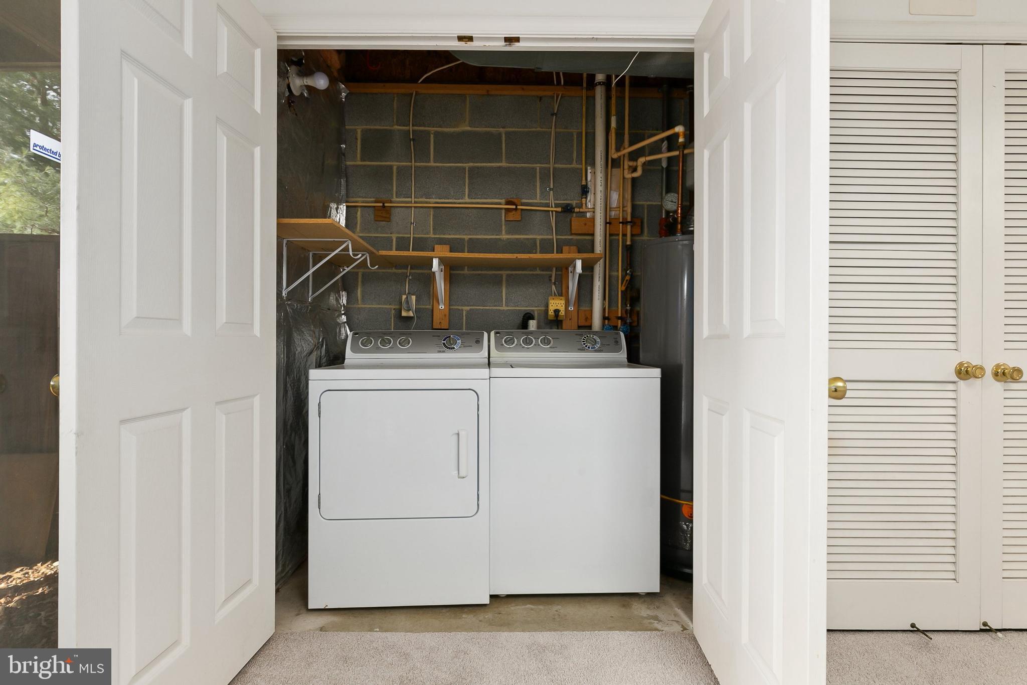 THE RIDINGS AT KENDALL RIDGE - Residential