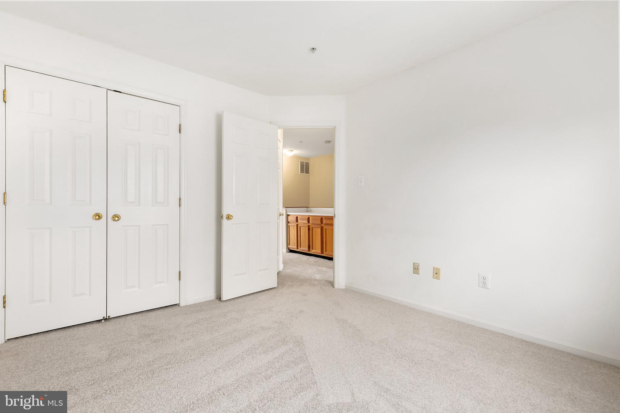 THE RIDINGS AT KENDALL RIDGE - Residential