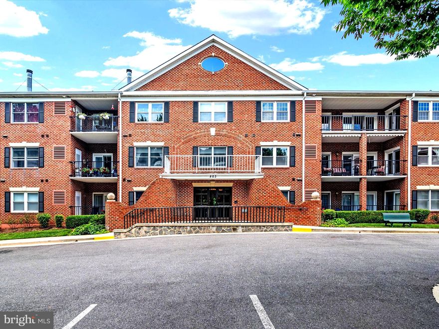 Experience the ultimate convenience of turnkey living in this exquisite Broad Creek Condo.  Boasting two generously-sized bedrooms and two full baths, this residence offers a perfect blend of comfort and functionality. The fully equipped kitchen is adorned with ample cabinets, abundant counter space, and even an area for a kitchenette. Indulge in delightful meals in the formal dining room, and cozy up by the inviting wood-burning fireplace.  Brand new stove, microwave and wine cooler.  Floors in living room, dining room, kitchen and both bedrooms are brand new.

Step onto the beautiful balcony and immerse yourself in serene views of the surrounding trees. This unit provides the added convenience of a deeded underground parking space.   Ample storage options are available both inside the unit and in the underground garage, allowing you to keep your living space organized and clutter-free.

Embrace the unparalleled amenities that Heritage Harbour has to offer. From golf and tennis to indoor and outdoor swimming pools, this community has it all. Unleash your creativity in the woodshop, engage in friendly competition in the billiard room, stay active in the gym, or lose yourself in a good book in the library. The possibilities are endless.

Make this Broad Creek Condo your new home and relish a lifestyle of ease, comfort, and abundant amenities.  Check out Heritage Harbour website to see all the amenities !!