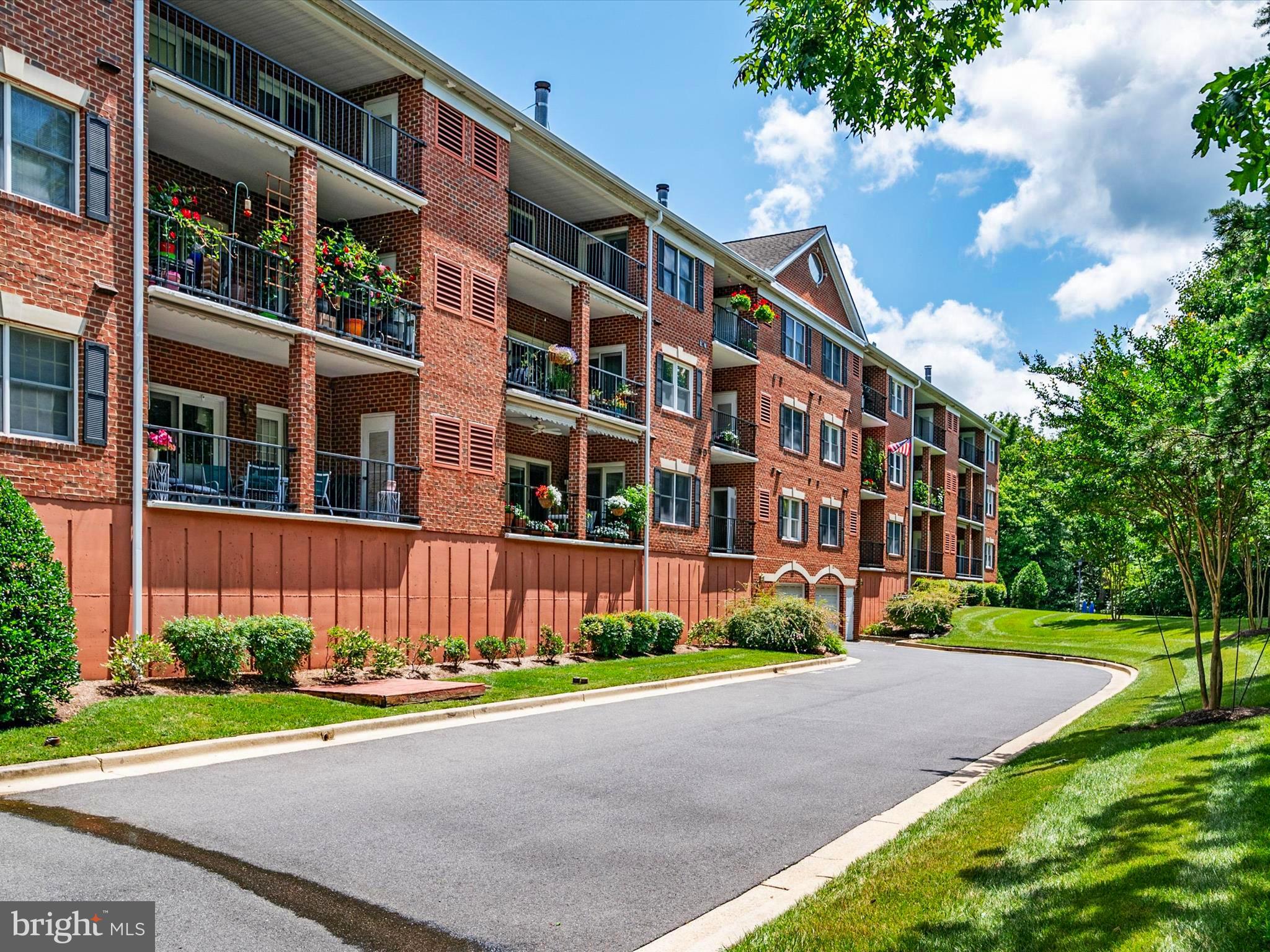 HERITAGE HARBOUR - Residential