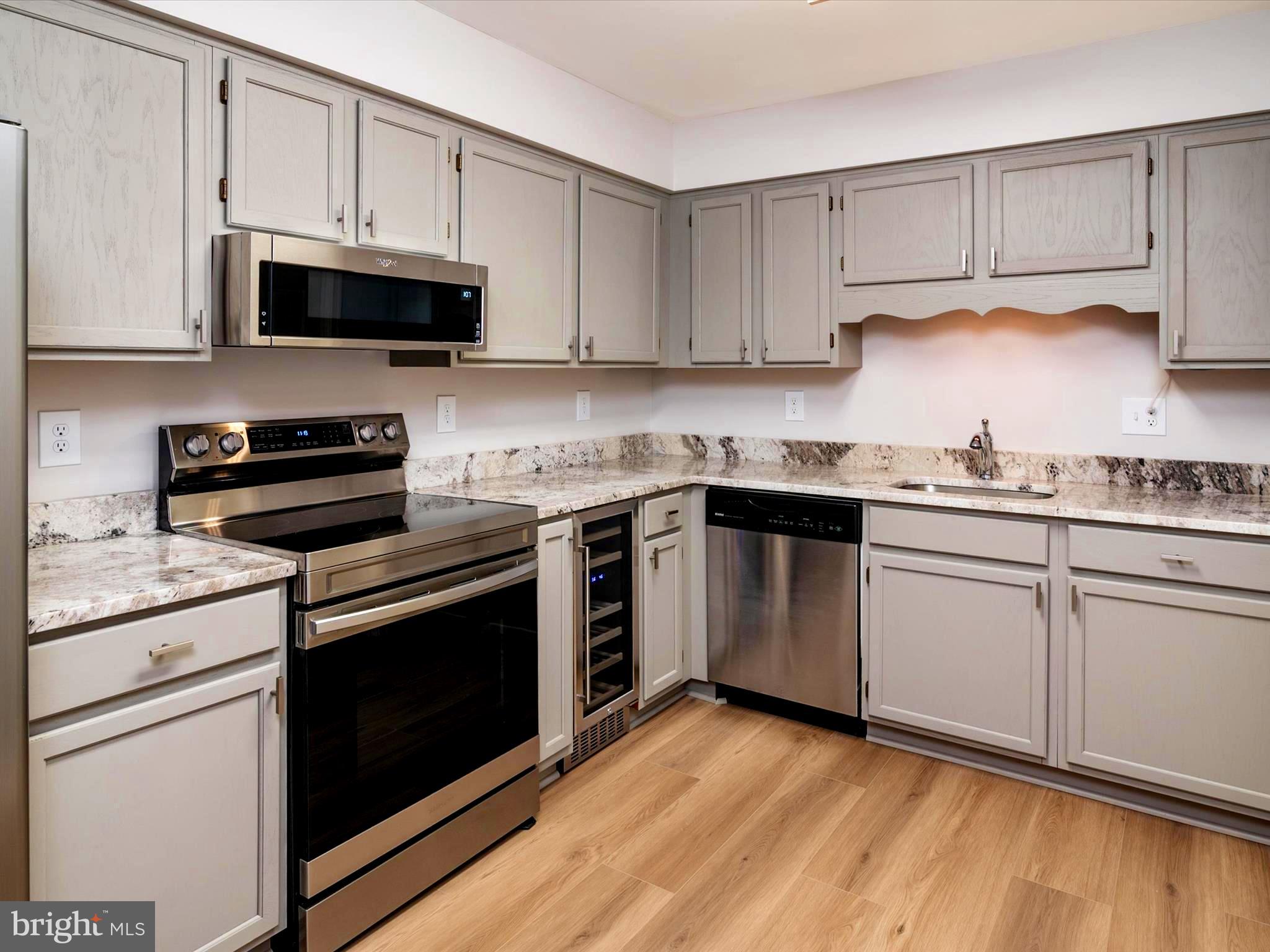 HERITAGE HARBOUR - Residential