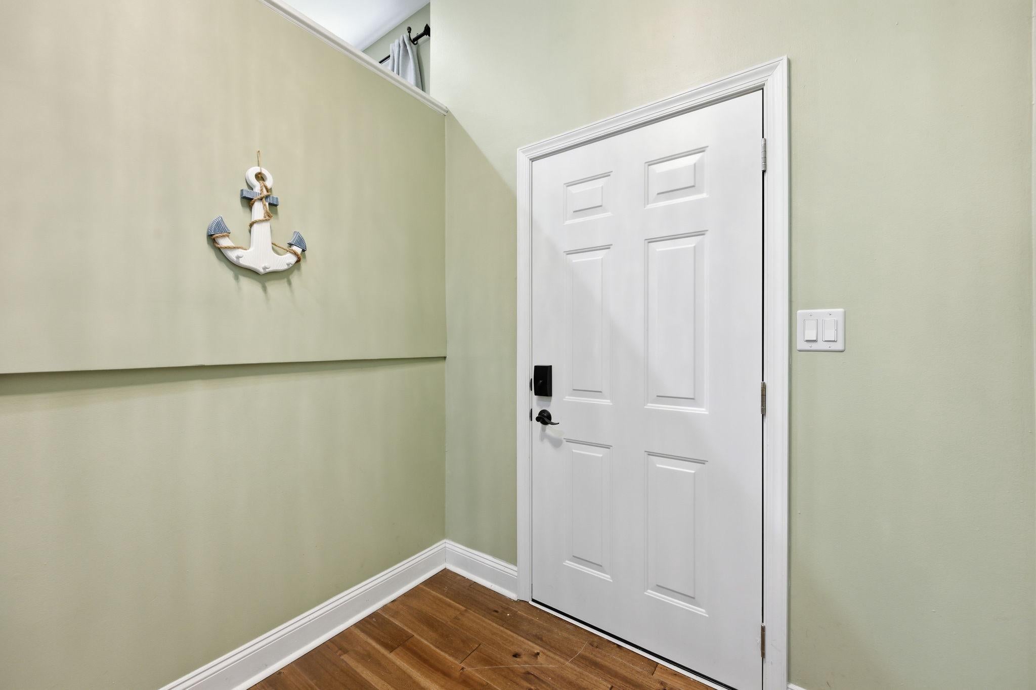7949 INNKEEPER DRIVE